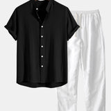 Elegante set estivo da due pezzi da uomo: camicia e pantaloni combinati