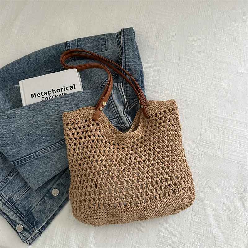 Borsa da spiaggia in tessuto chic di STELLA - Il tuo accessorio estivo perfetto!