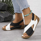 Sandali estivi bicolore: comfort e stile