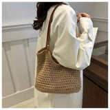 Borsa da spiaggia in tessuto chic di STELLA - Il tuo accessorio estivo perfetto!