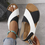 Sandali estivi bicolore: comfort e stile