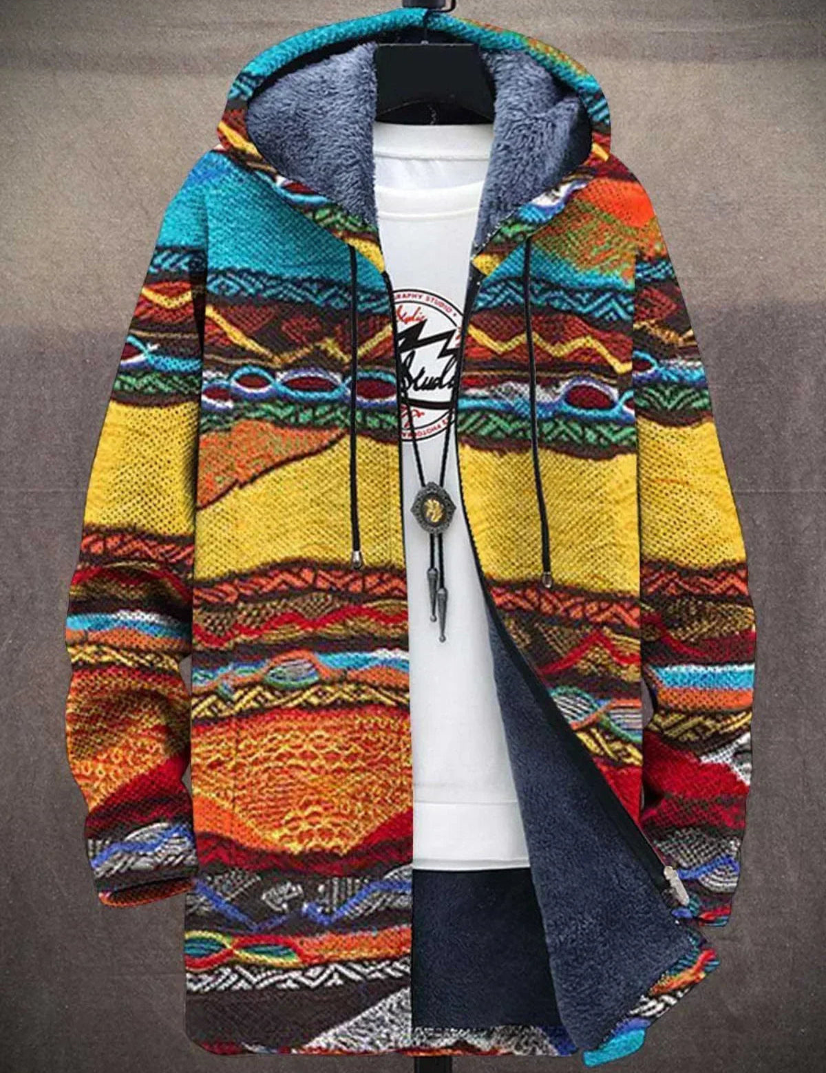 Beatriz | Felpa unisex con cappuccio ispirata all’arte di lusso