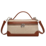 Borsa in nylon chic di SAM: il tuo accessorio invernale elegante