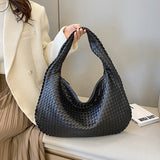 Elegante borsa a tracolla intrecciata da donna, materiale resistente