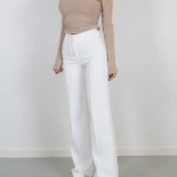 Migliora il tuo stile autunnale con i pantaloni chic a gamba larga da donna di AMY