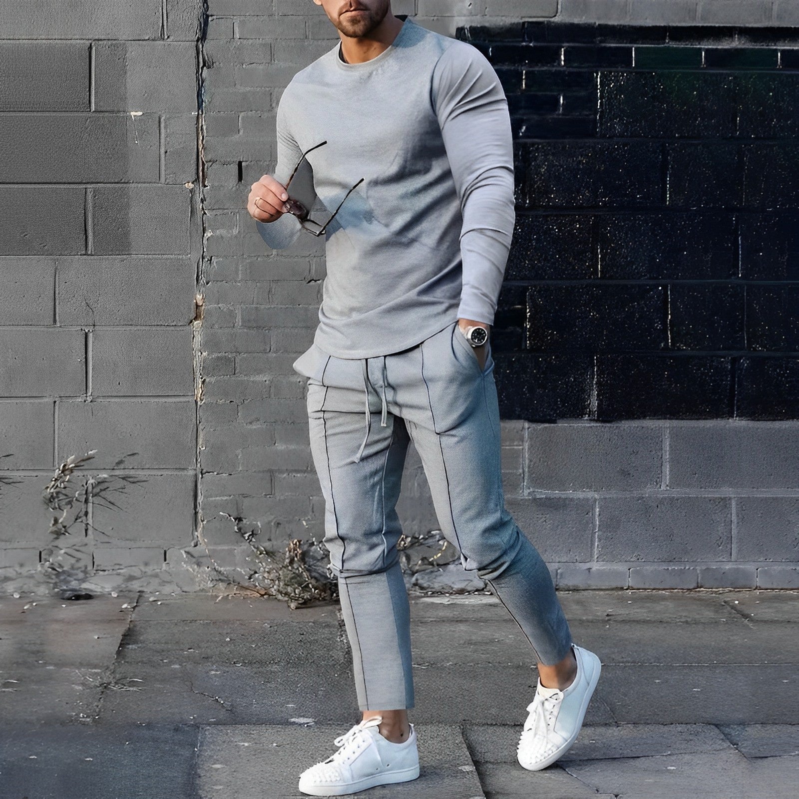 Aggiorna il tuo stile autunnale con la maglietta Wesley Chic e il completo da jogger.