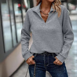 Eleganza autunnale: maglione con zip a coste