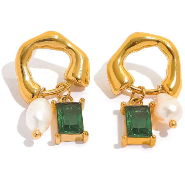 Maya | Eleganti orecchini estivi con smeraldi e perle