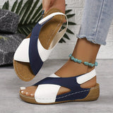 Sandali estivi bicolore: comfort e stile