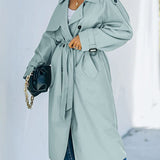 Cecilia | Eleganza senza tempo e trench autunnale leggero