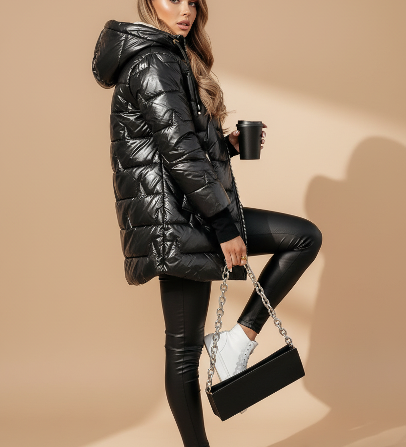 Renata™ | Il Capo Essenziale che Definisce l'Eleganza Invernale.